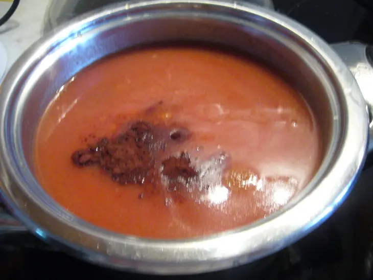 Томатный суп-пюре  с фасолью а la cilli con carne: шаг 1