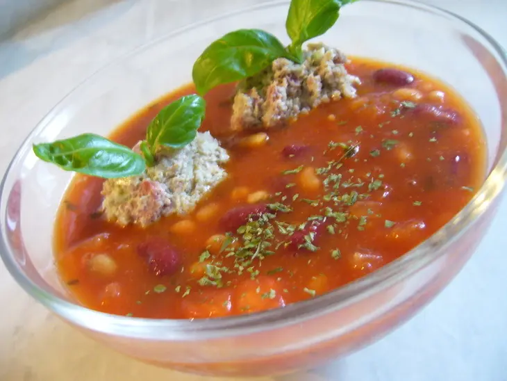 Томатный суп-пюре  с фасолью а la cilli con carne: шаг 3