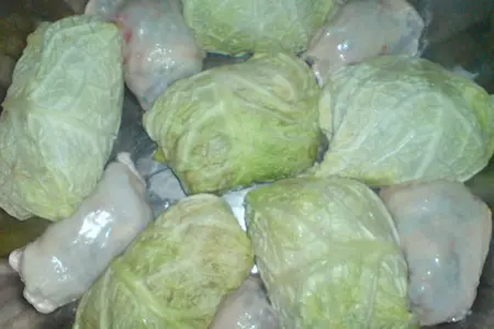 Голубцы из куриного мяса в савойской капусте: шаг 5