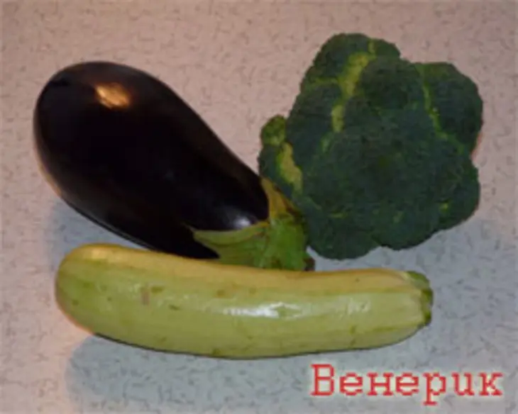 Лапша "нудлес"  с овощами и куриным мясом.: шаг 1