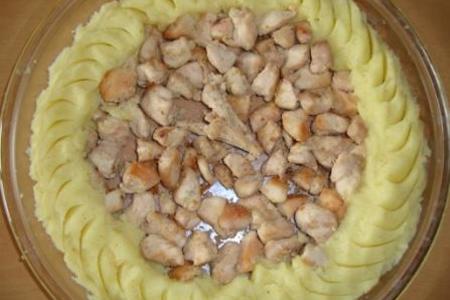 Запеканка из куриных грудок с грибами и картофельным пюре: шаг 1
