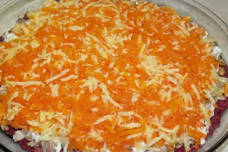 Салат "монгольская горка": шаг 3