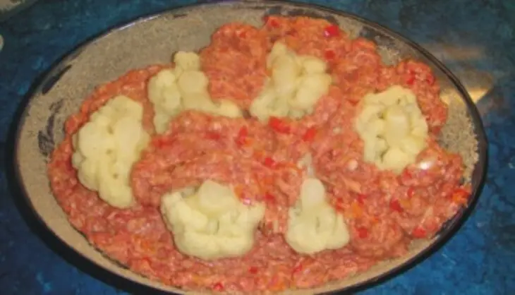 Мясная запеканка с цветной капустой.: шаг 3