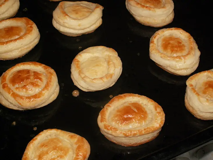 Корзиночки с яблоками в карамели: шаг 3