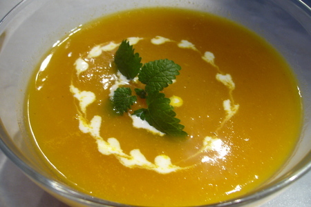 Оранжевый суп-пюре с апельсиновым соком: шаг 3