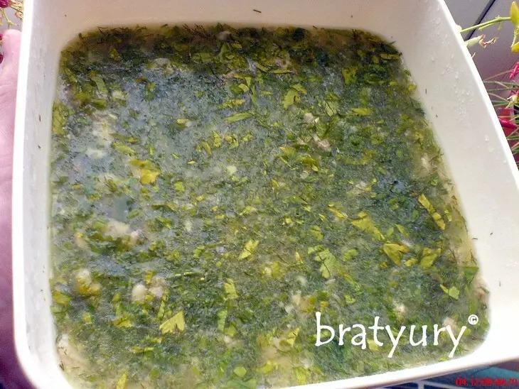 Холодец, бульон и жир из не ценных частей куриной тушки. бюджетный рецепт: шаг 8