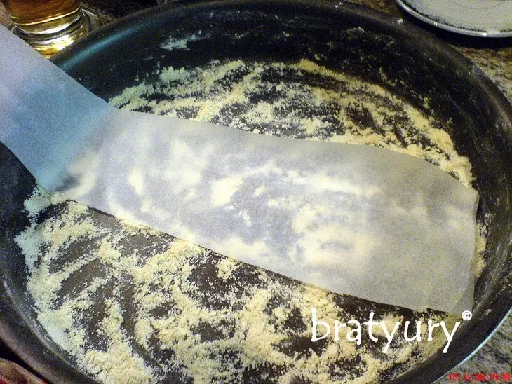 Chicago style pizza at pizzeria uno - пицца, которая мне очень понравилась: шаг 2