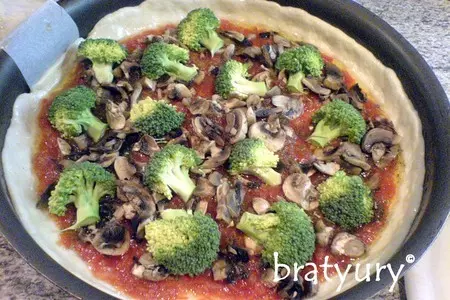 Chicago style pizza at pizzeria uno - пицца, которая мне очень понравилась: шаг 5
