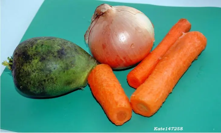 Салат с ашлянфу и овощами.: шаг 1