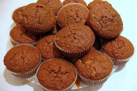Банановые  кексы с шоколадом и орехами.: шаг 6