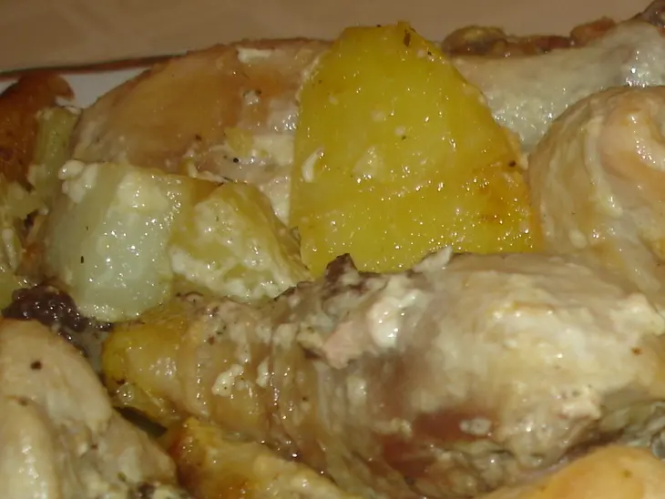 Куриные бедрышки с овощами: шаг 2