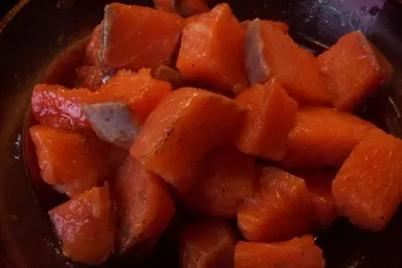 Рыбный суп с брокколи: шаг 1