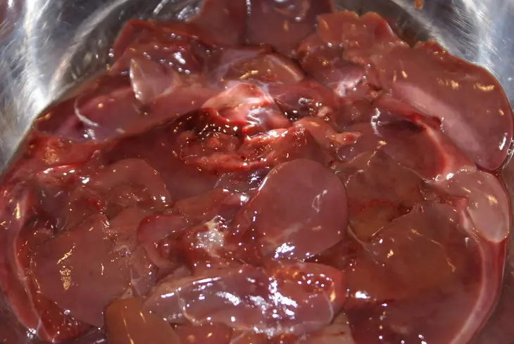 "запеканка" из цветной капусты и куриной печени: шаг 2