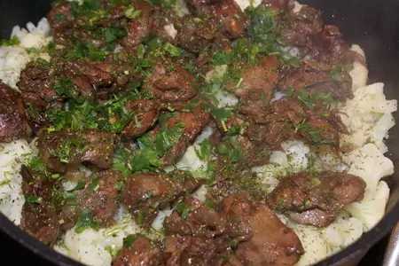 "запеканка" из цветной капусты и куриной печени: шаг 3