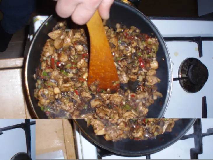 Слойка с мясной и грибной начинкой: шаг 4