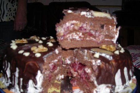 Торт вишнево-шоколадный: шаг 7
