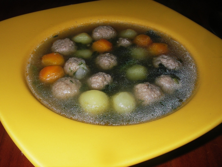Картофельный суп с фрикадельками и шпинатом: шаг 4