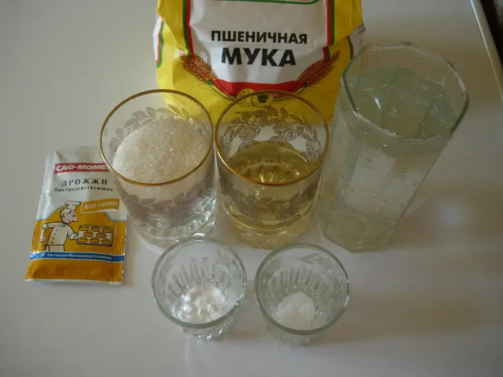 Пицца «ранчо» с соусом айоли. (на постной дрожжевой основе).: шаг 1