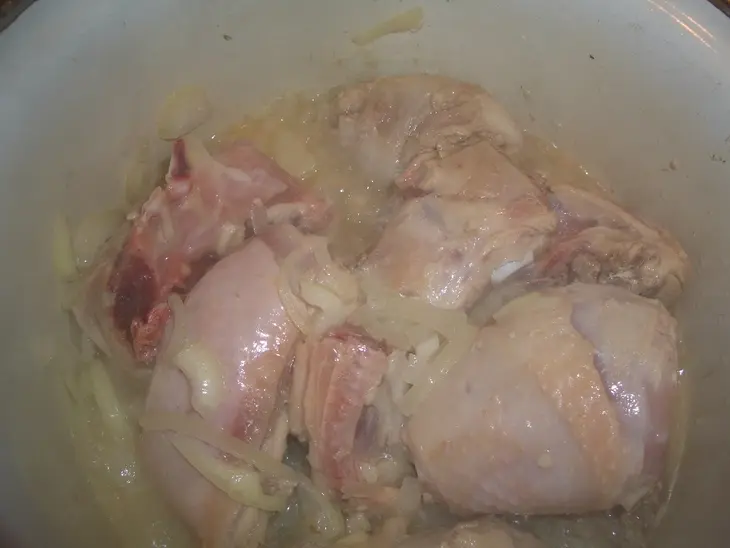 Курица в молоке с сыром: шаг 1