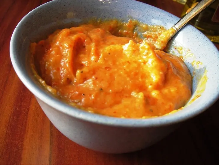 Тилапия запеченная с кабачками и соусом из айвы: шаг 3