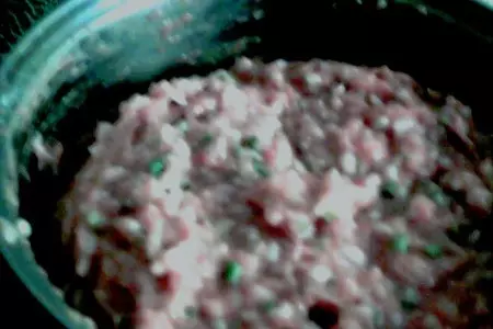 Куриные котлетки с зеленью: шаг 2