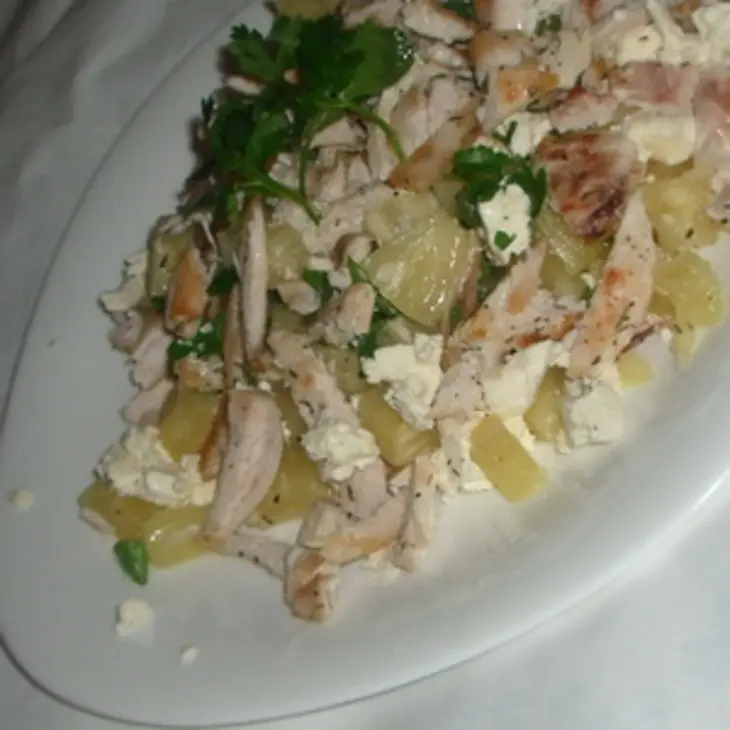 Салат из курицы с ананасом и фетой: шаг 1
