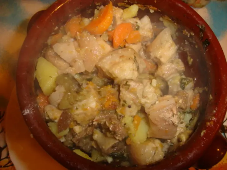 Мясо в горшочках: шаг 2