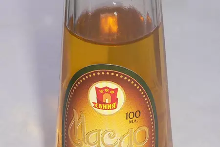Куриные бедрышки в красном вине с маслом грецкого ореха.: шаг 1
