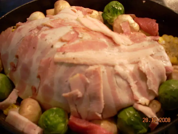 Мясо в казане с овощами: шаг 2