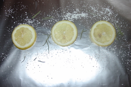 Рыба, запеченная с овoщами и лимоном.: шаг 2