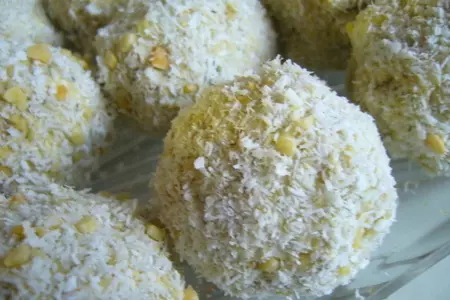 „ снежки“ или новогодние бомбочки (калорийные), посвящается всем, кто встречает новый год без снега.: шаг 6