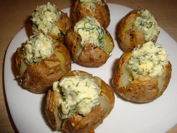 Праздничный картофель на гарнир: шаг 3