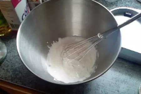 Тарталетки закусочные с красной икрой: шаг 1