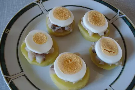 Селёдочка под шапочкой: шаг 3