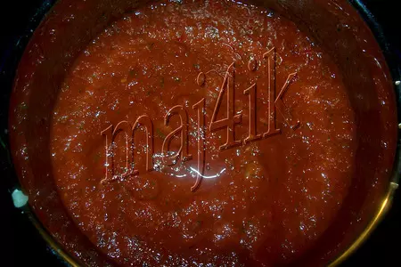 Мясные рулетики с начинкой, с шампиньонами да под соусом: шаг 2