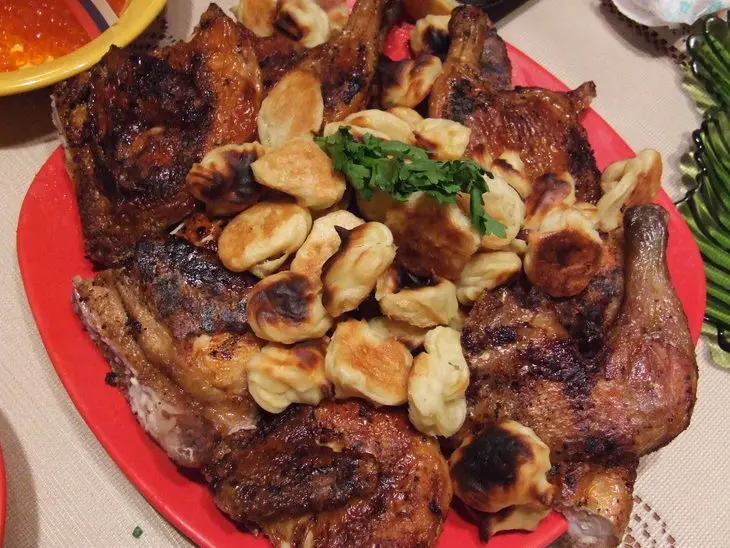 Цыплята тапака с цветочками из картофельного пюре: шаг 4