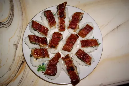 Суши с с икрой.: шаг 3