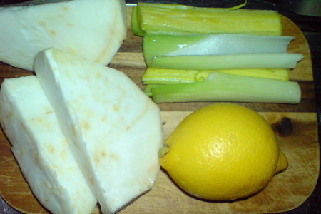 Салат из сельдерея с морковью"farmer": шаг 2