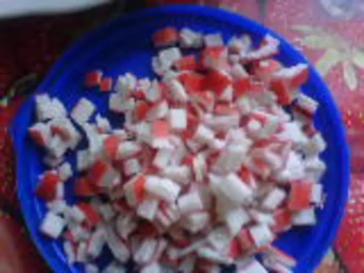 Салат из морепродуктов: шаг 6