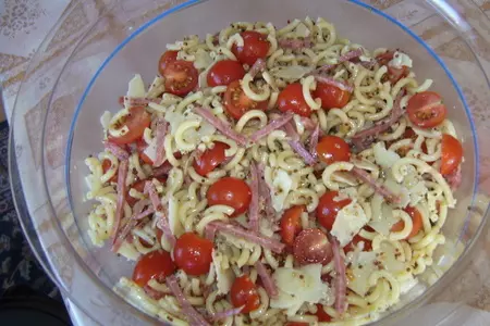 Салат макароны с руколой: шаг 3