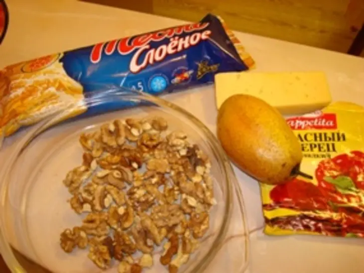 Пирог с грушей и сыром: шаг 1