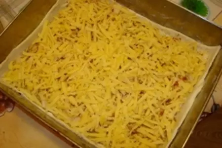 Пирог с грушей и сыром: шаг 4
