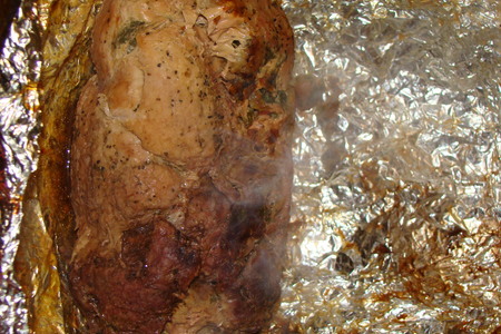 Свиное филе, фаршированное колбасой и шпинатом: шаг 1
