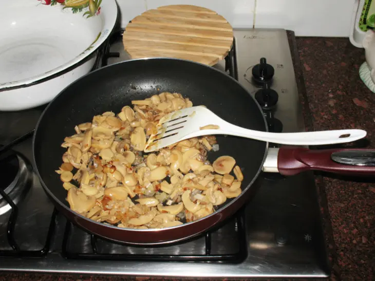 Лазанья овощная с грибами: шаг 3