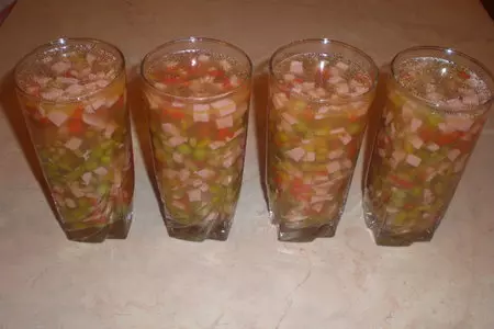 Сальтисон с колбасой и овощами: шаг 3