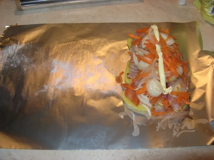 Морская курица с овощами в фольге: шаг 3