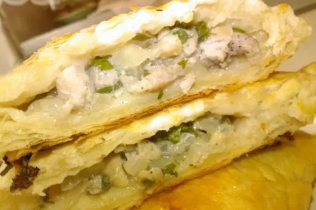 Слоеные пирожки с мясом: шаг 7