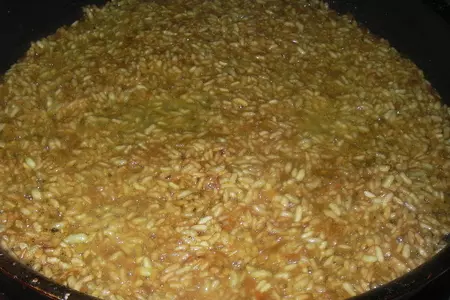 Жареный рис с креветками, овощами и омлетом: шаг 4