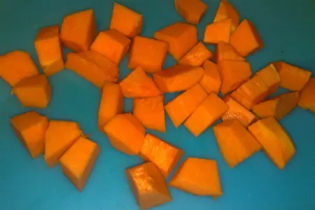 Тыквенные кусочки в кляре с миндальной глазурью: шаг 2