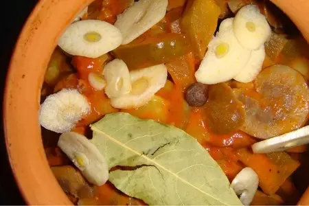 Почки говяжьи по-русски в горшочке: шаг 7